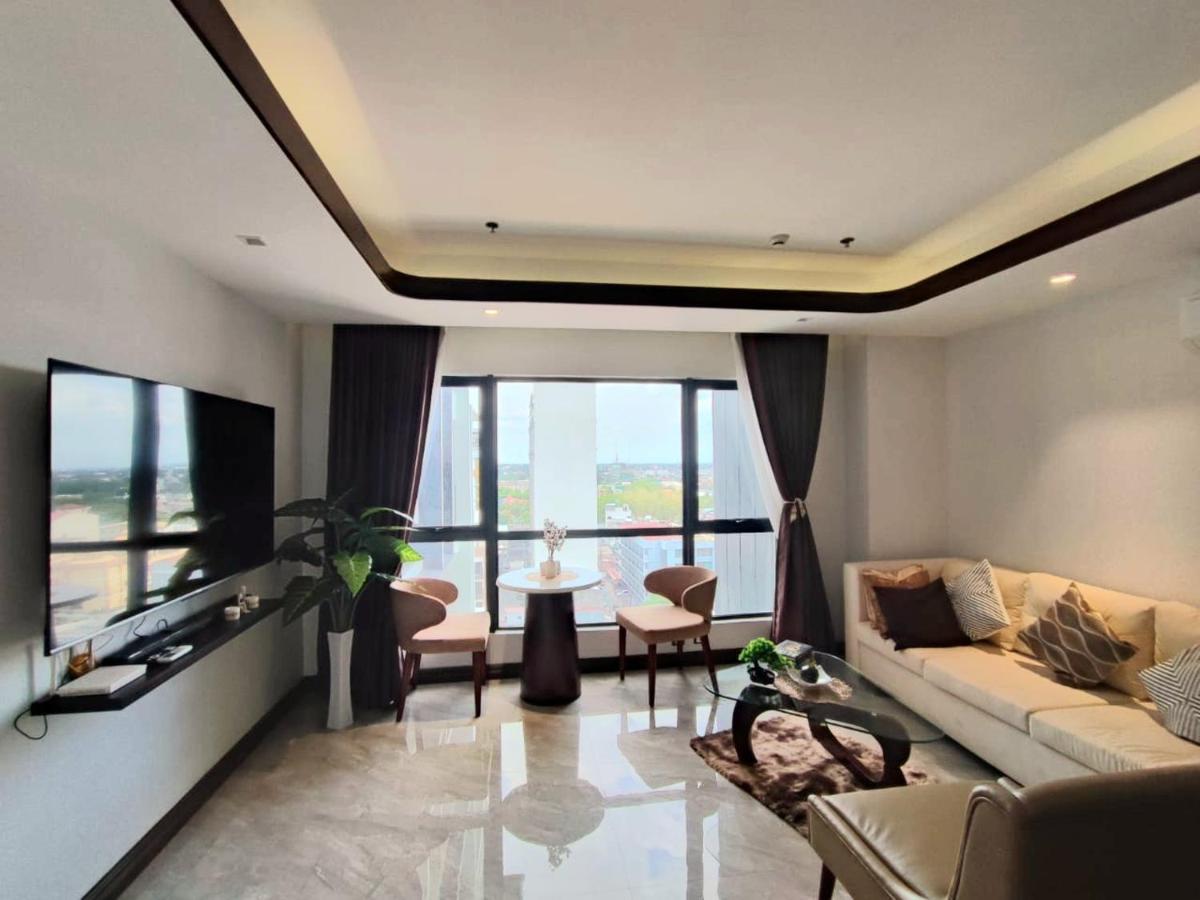 One Euphoria Prime Suite Hotel Angeles Eksteriør bilde