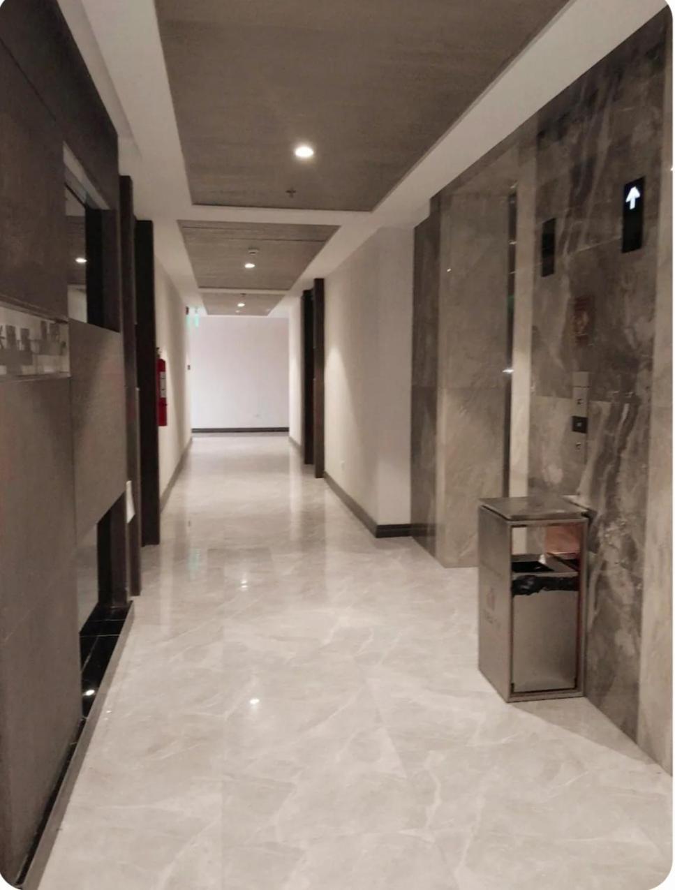 One Euphoria Prime Suite Hotel Angeles Eksteriør bilde