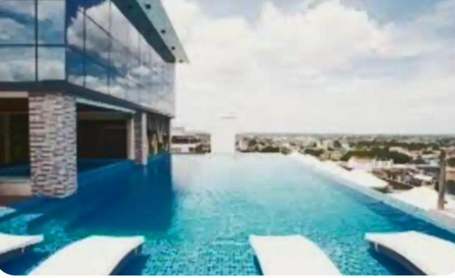 One Euphoria Prime Suite Hotel Angeles Eksteriør bilde
