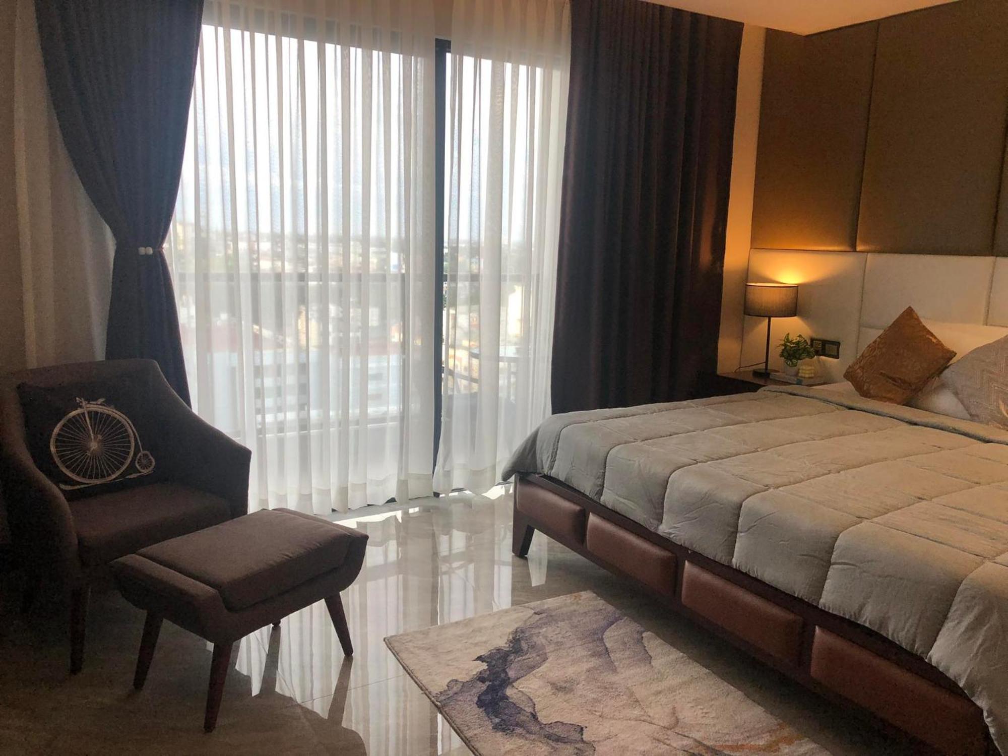 One Euphoria Prime Suite Hotel Angeles Eksteriør bilde